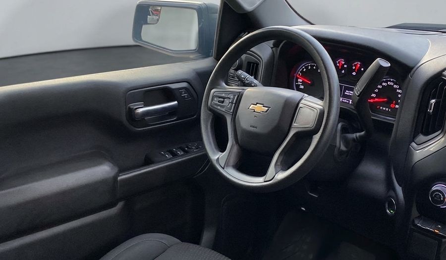 Chevrolet Silverado 1500 5.3 SILVERADO CUSTOM K AUTO 4WD Pickup 2025