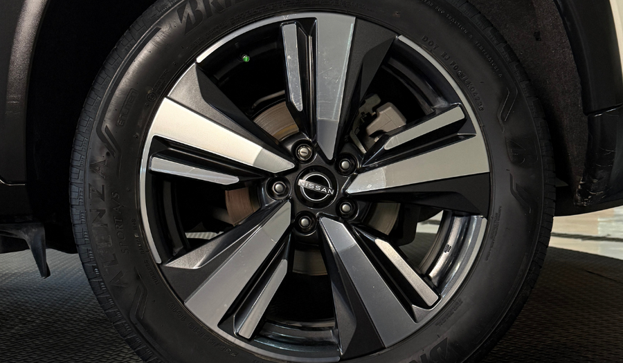 Nissan X-trail 2.5 PLATINUM PLUS 2 ROW CVT Suv 2023