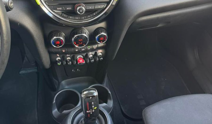 Mini Cooper S 2.0 COOPER CHILI DCT Hatchback 2019