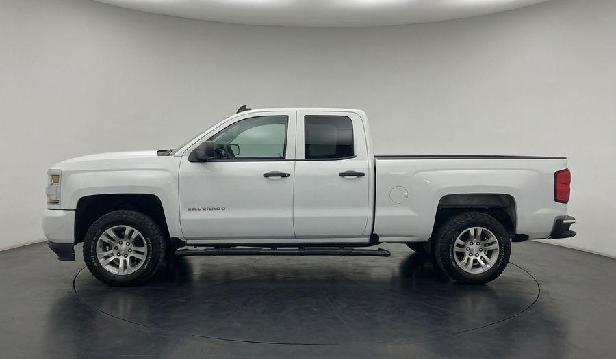 Chevrolet Silverado 2500 5.3 CAB EXTENDIDA A V8 AT Pickup 2017