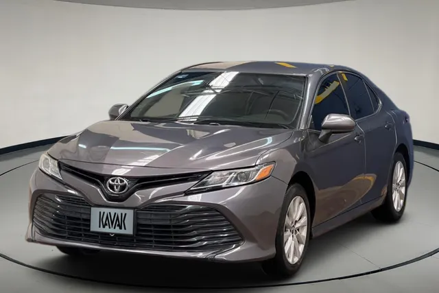 Toyota · Camry