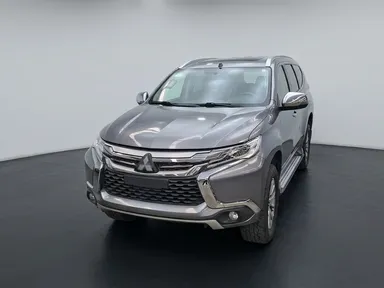Mitsubishi Montero