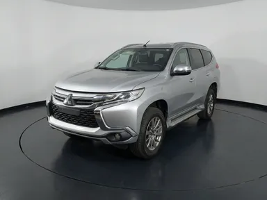 Mitsubishi Montero