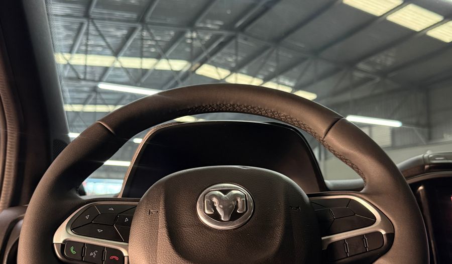 Ram 700 1.3 LARAMIE CREW CAB CVT Pickup 2024