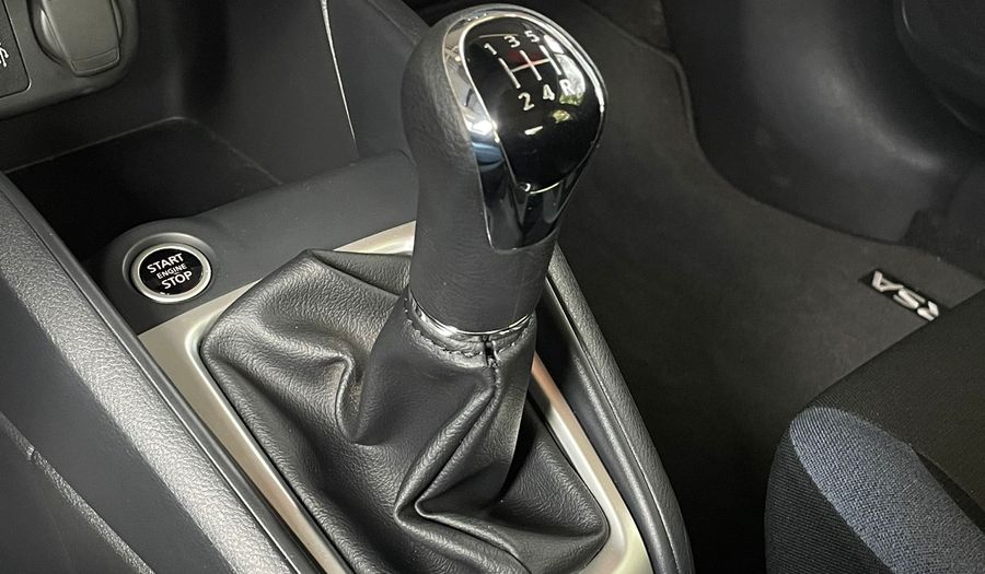 Nissan Versa 1.6 ADVANCE Sedan 2024