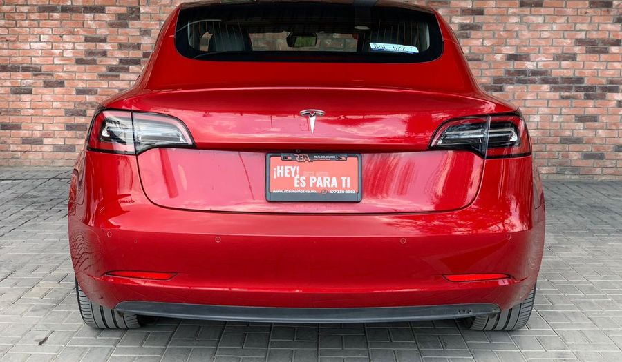 Tesla Model 3 LONG RANGE Sedan 2019