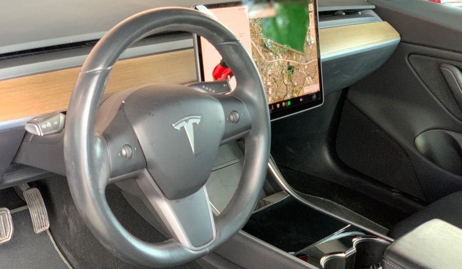 Tesla Model 3 LONG RANGE Sedan 2019