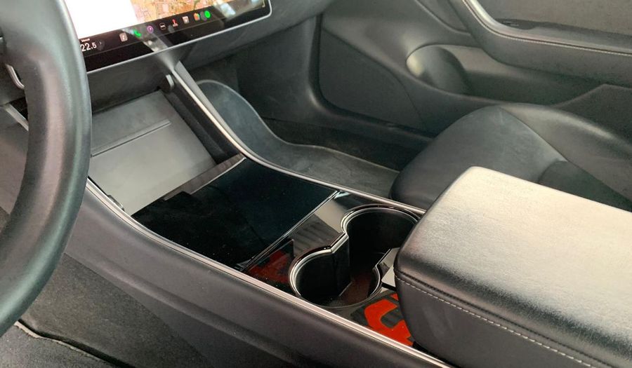 Tesla Model 3 LONG RANGE Sedan 2019