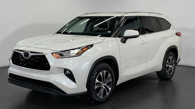 Toyota Highlander 3.5 XLE AUTO