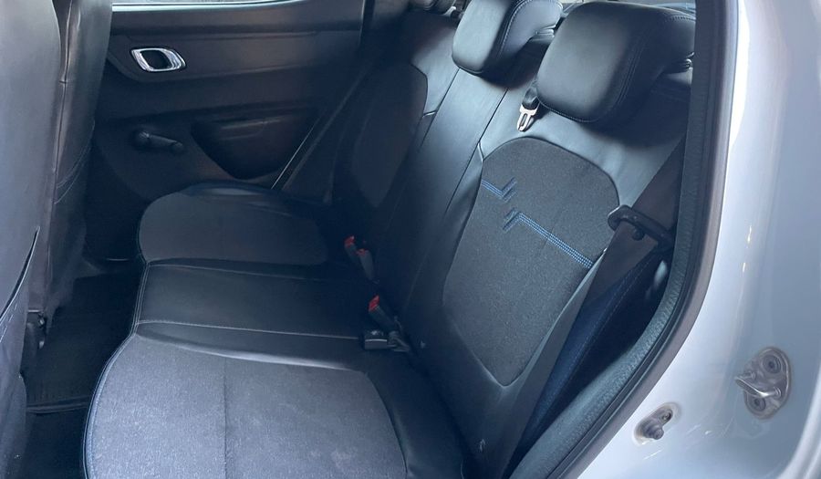 Renault Kwid 1.0 ICONIC Hatchback 2025