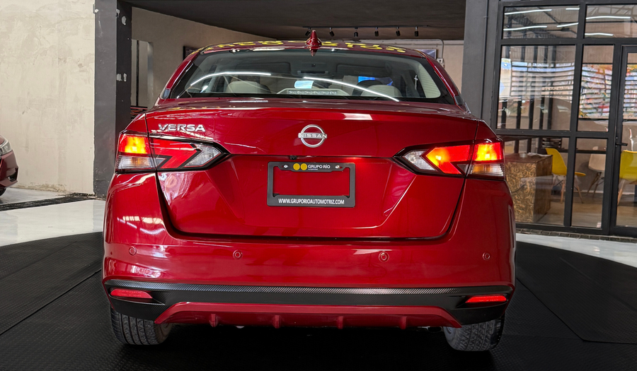 Nissan Versa 1.6 EXCLUSIVE CVT Sedan 2023