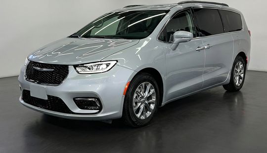 Chrysler • Pacifica
