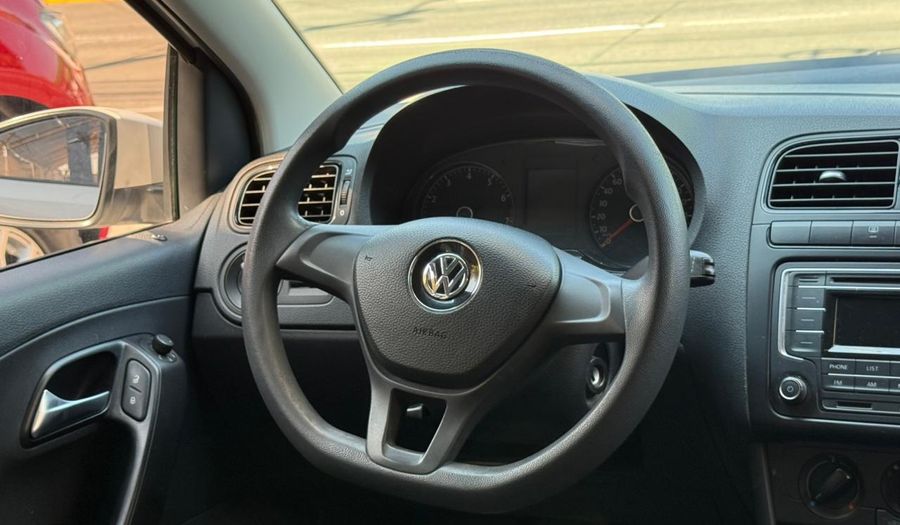 Volkswagen Polo 1.6 STARTLINE Hatchback 2019