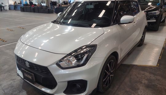 Suzuki • Swift
