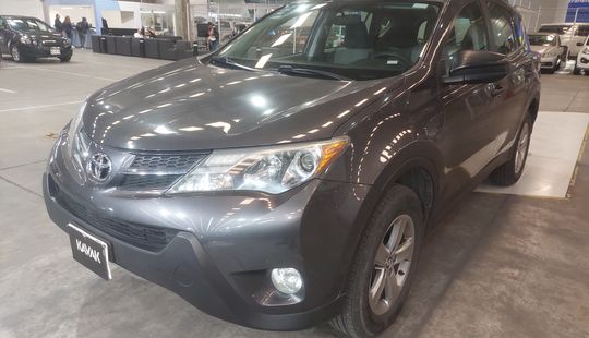 Toyota • RAV4