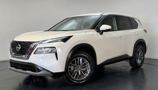 Nissan • X-Trail