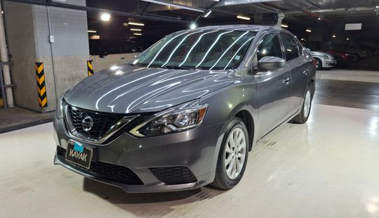 Nissan • Sentra