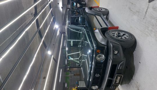 Suzuki • Jimny