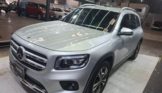 Mercedes Benz • Clase GLB