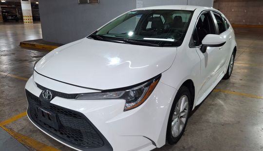 Toyota • Corolla