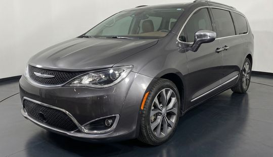Chrysler • Pacifica