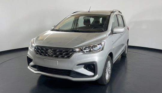 Suzuki • Ertiga