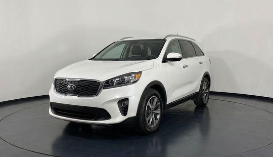 Kia • Sorento