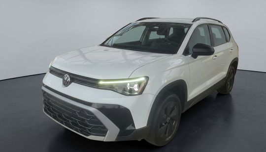 Volkswagen • Taos