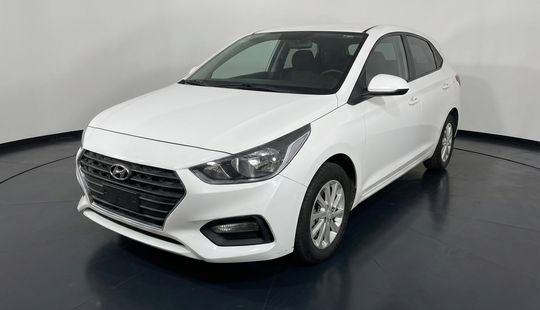 Hyundai • Accent