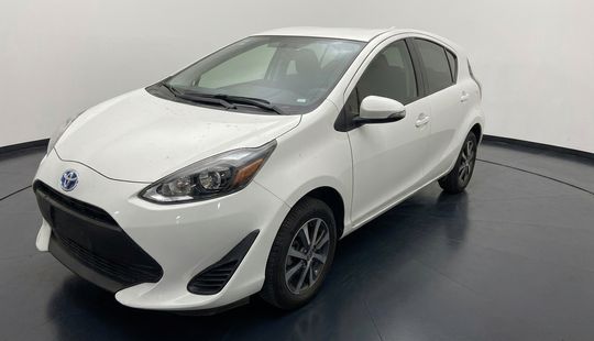 Toyota • Prius C