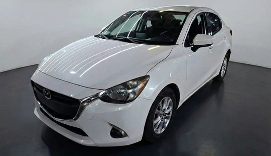 Mazda • Mazda 2