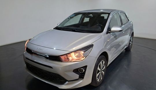 Kia • Rio