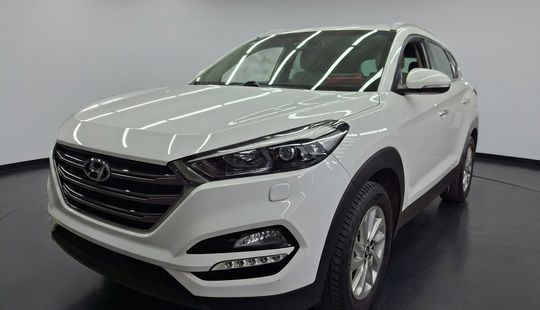 Hyundai • Tucson