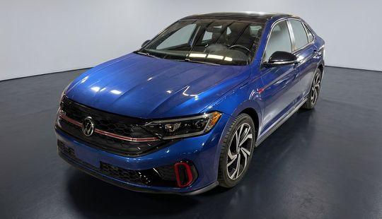 Volkswagen • Jetta