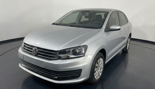 Volkswagen • Vento