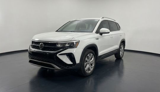 Volkswagen • Taos