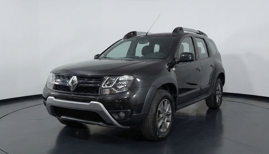 Renault • Duster