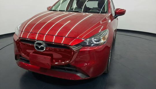 Mazda • Mazda 2