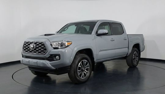 Toyota • Tacoma