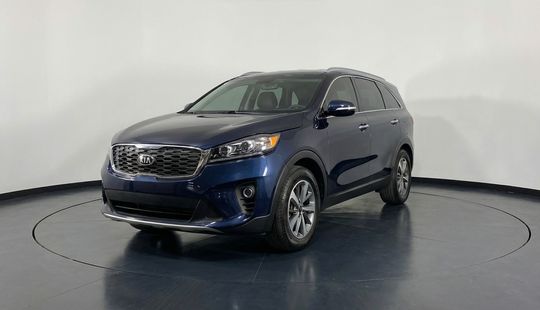 Kia • Sorento