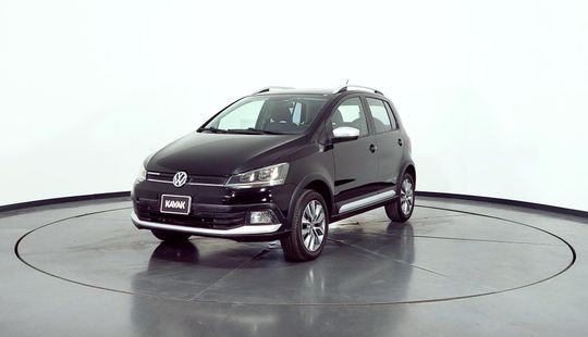 Volkswagen Crossfox 1.6 Highline-2015