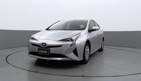 Toyota Prius Premium Hatchback-2018