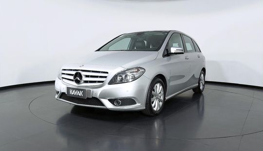 Mercedes Benz B 200 TURBO-2013