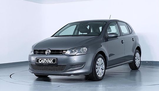Volkswagen Polo 1.4 COMFORTLINE-2013