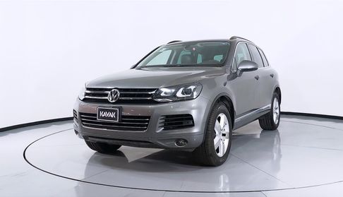 Volkswagen Touareg 3.0 V6 TDI 4WD TIPTRONIC Suv 2014