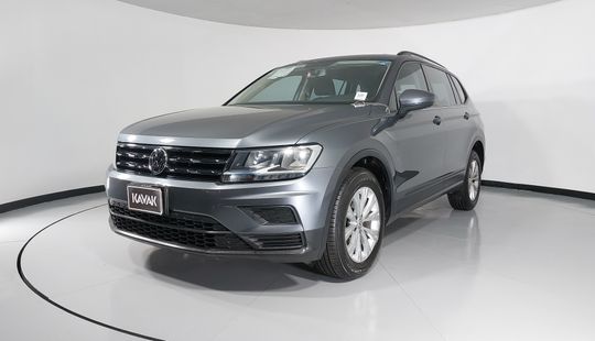 Volkswagen • Tiguan