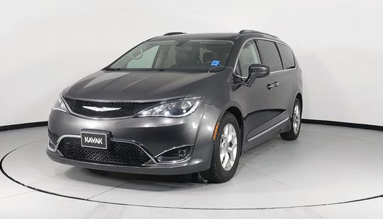 Chrysler Pacifica Limited-2018