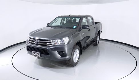 Toyota Hilux 2.8 DOBLE CABINA DSL (D-CAB DIESEL MT) Pickup 2018