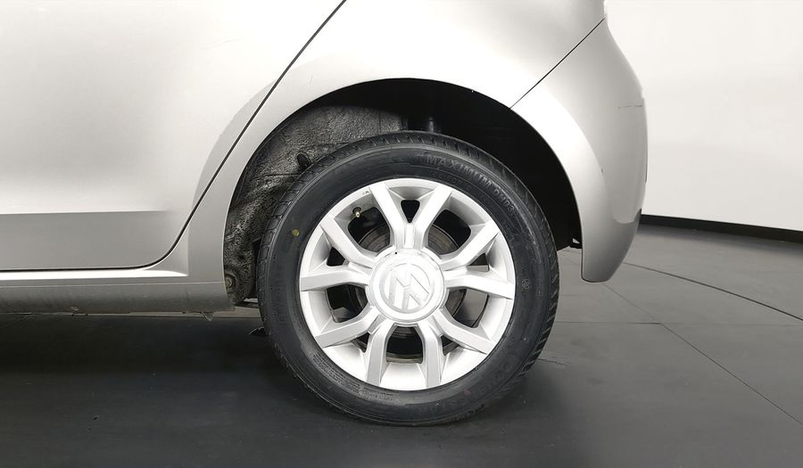 Volkswagen Up MPI HIGH UP Hatchback 2014