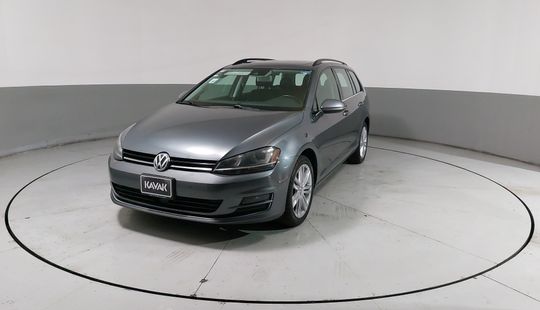 Volkswagen • Golf SportWagen